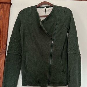 Under Armour Green Women's Jacket